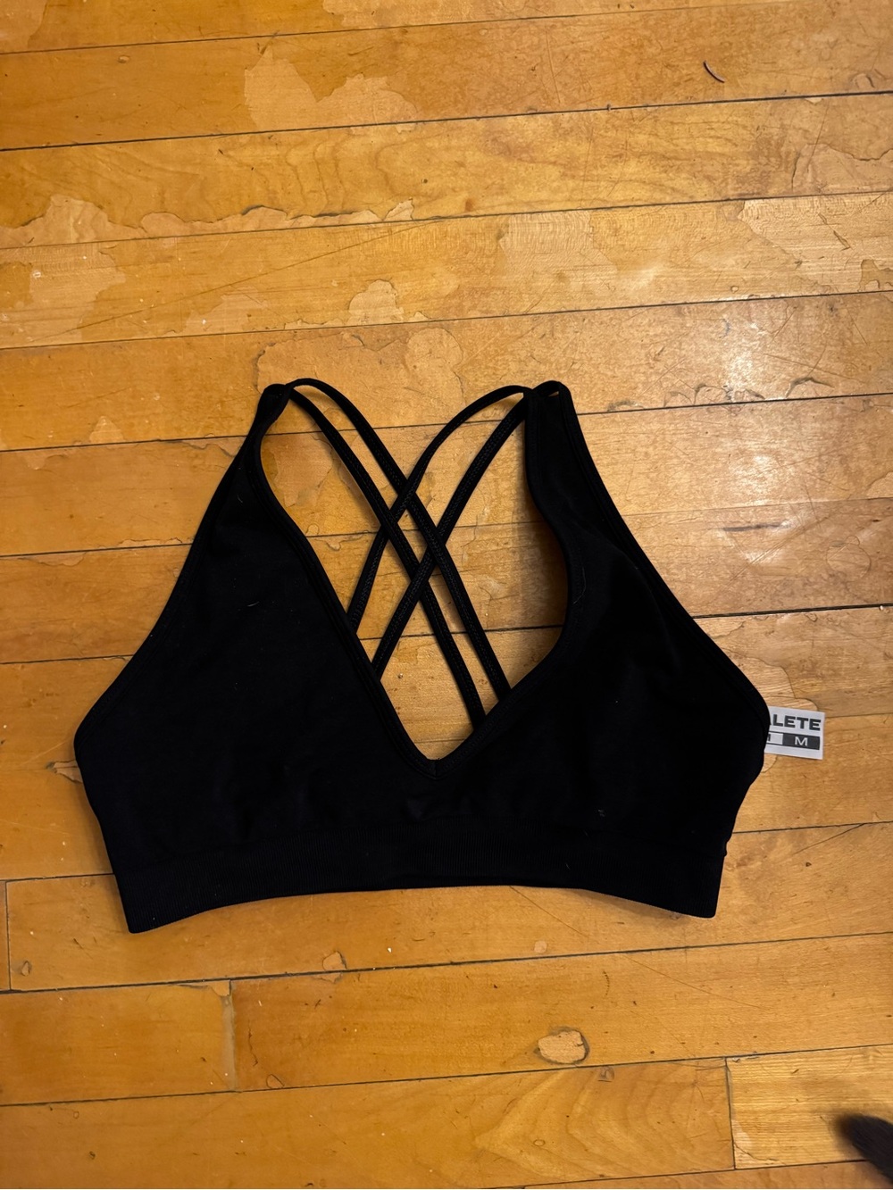 Alphalete Amplify Deep V Bra